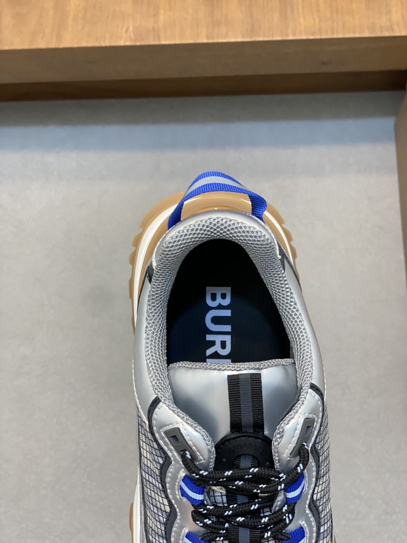 Burberry Low Shoes